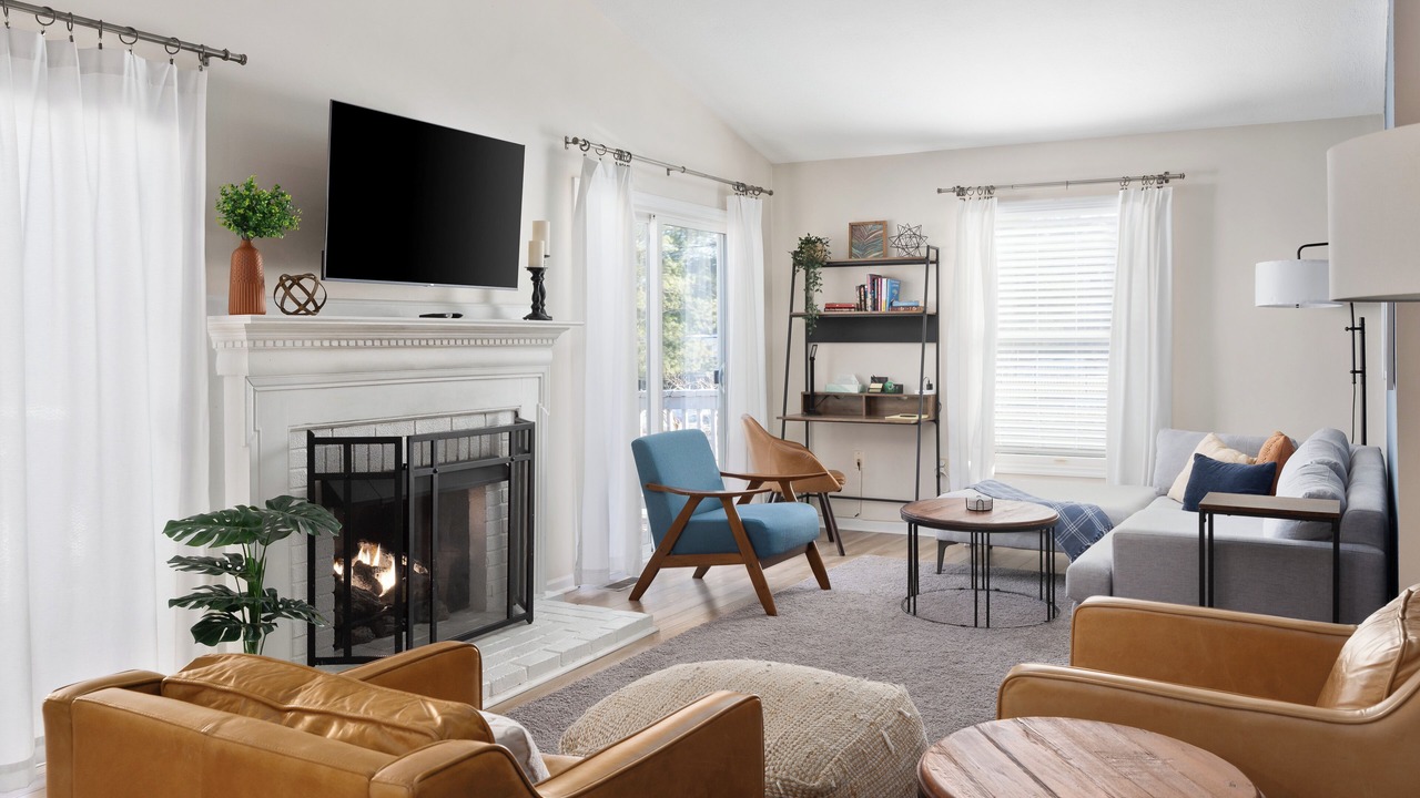 Photo of Livingroom in Shawnee Hills