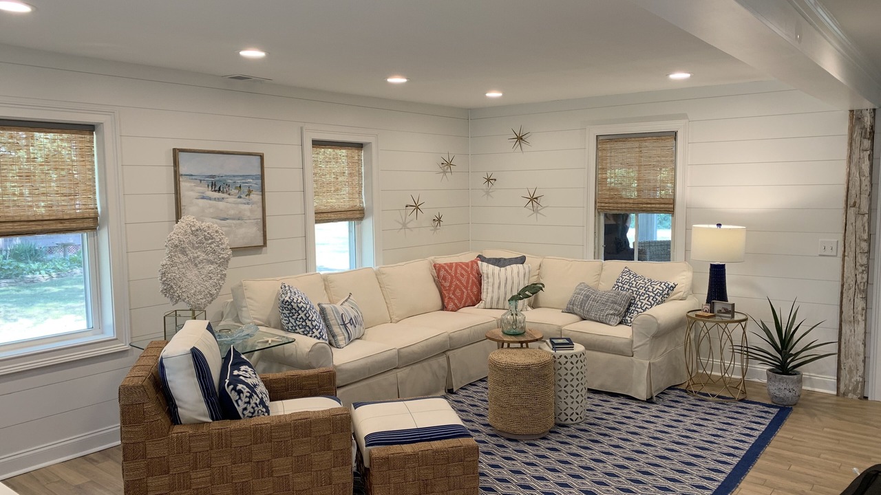 Photo of Livingroom in Kelleys Island