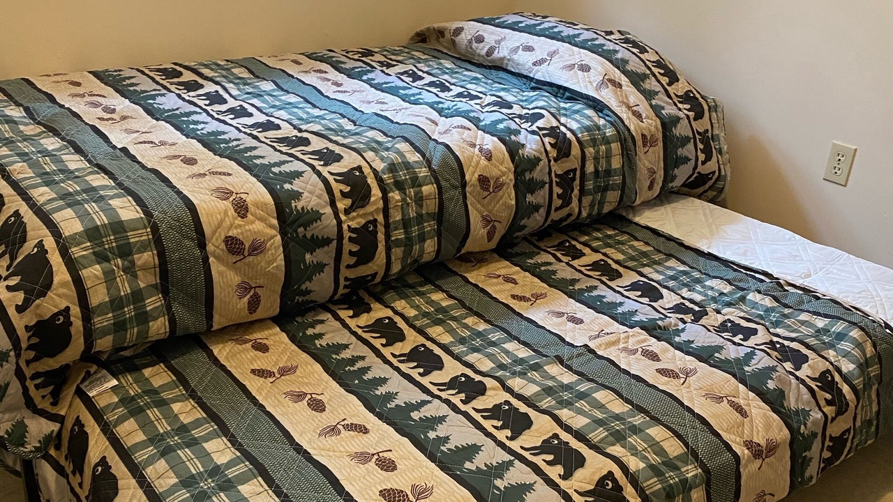 Photo of Bedroom in Warren