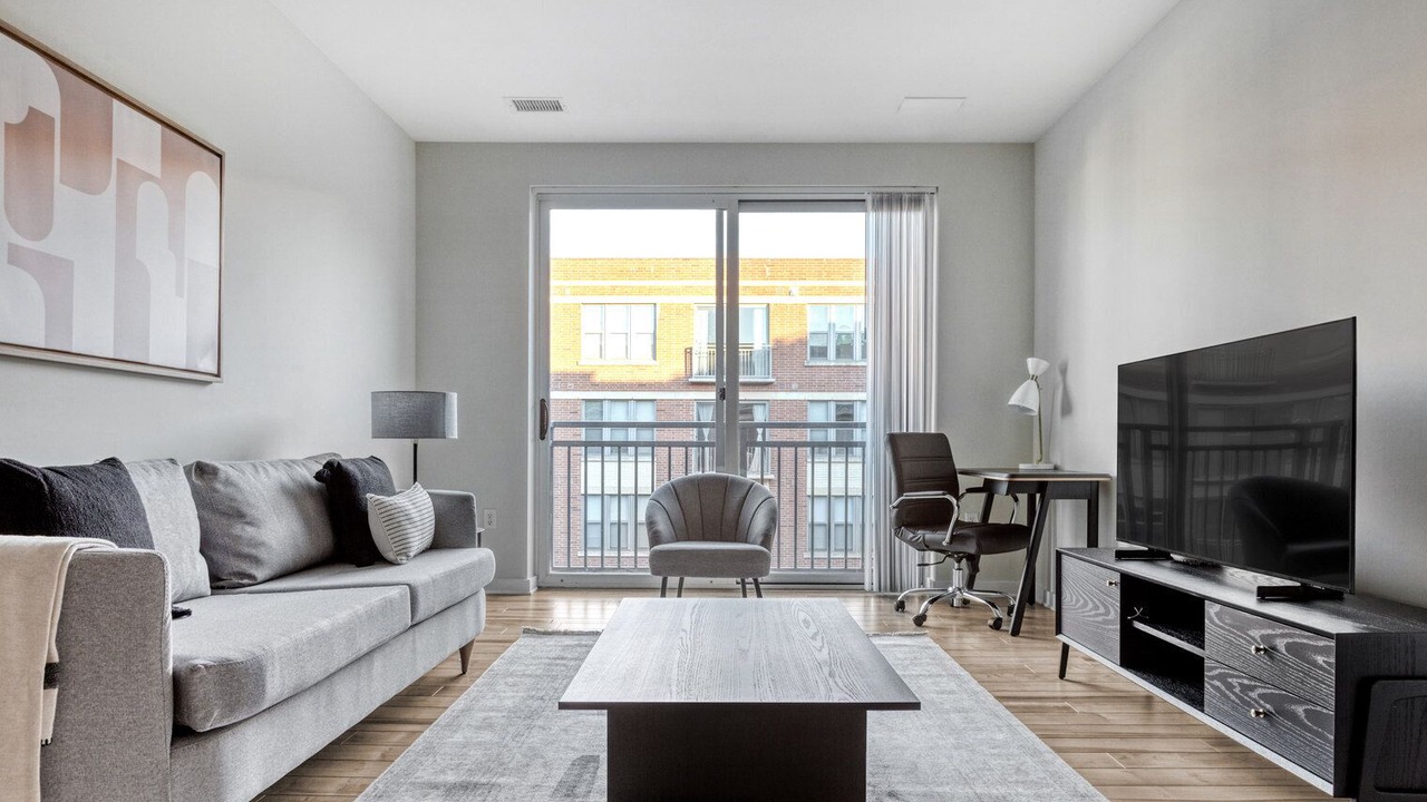 Photo of Livingroom in Near Northeast