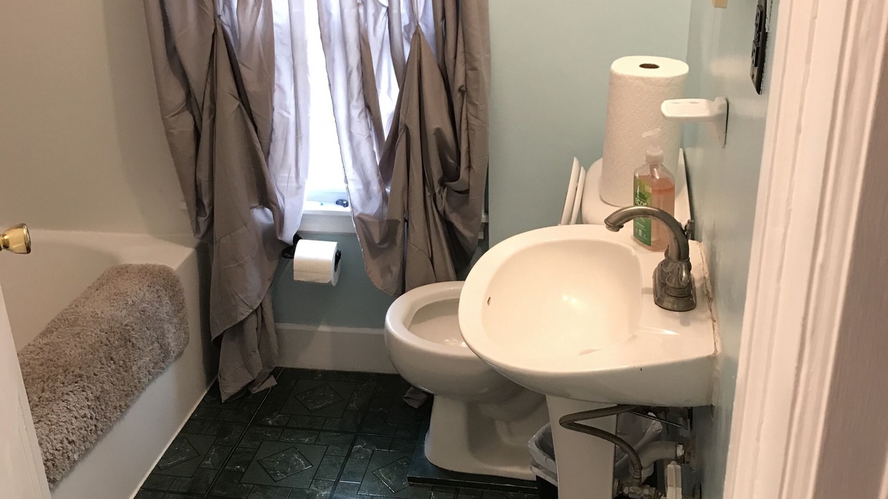 Photo of Bathroom in Alliance