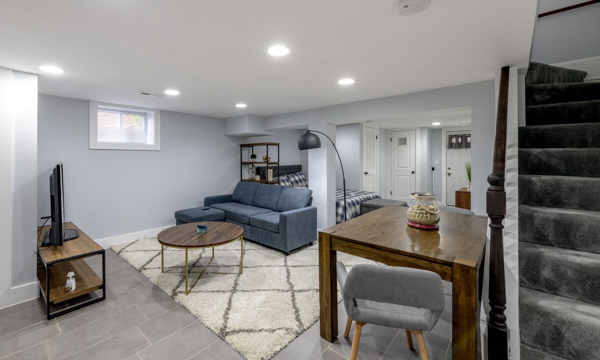 Photo of Livingroom in Capitol View