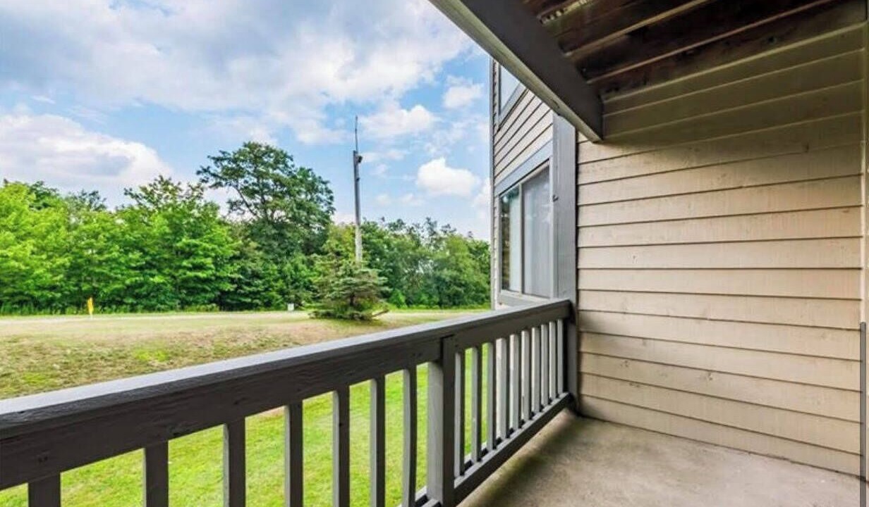 Photo of Patio Balcony in Seven Springs
