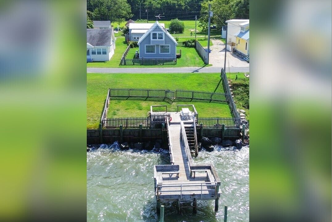 Photo of Outdoor in Silver Beach