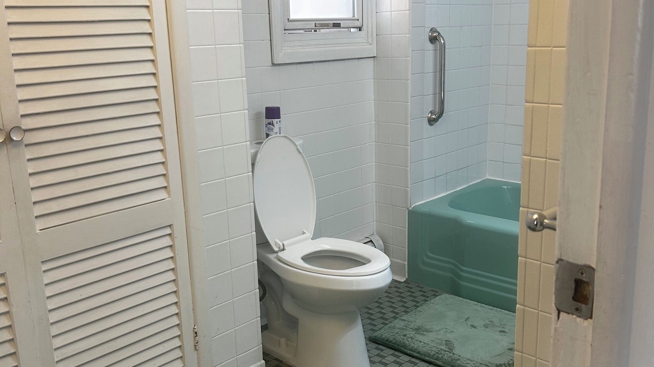 Photo of Bathroom in Constable Hook