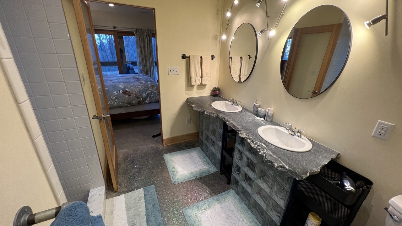 Photo of Bathroom in Syria