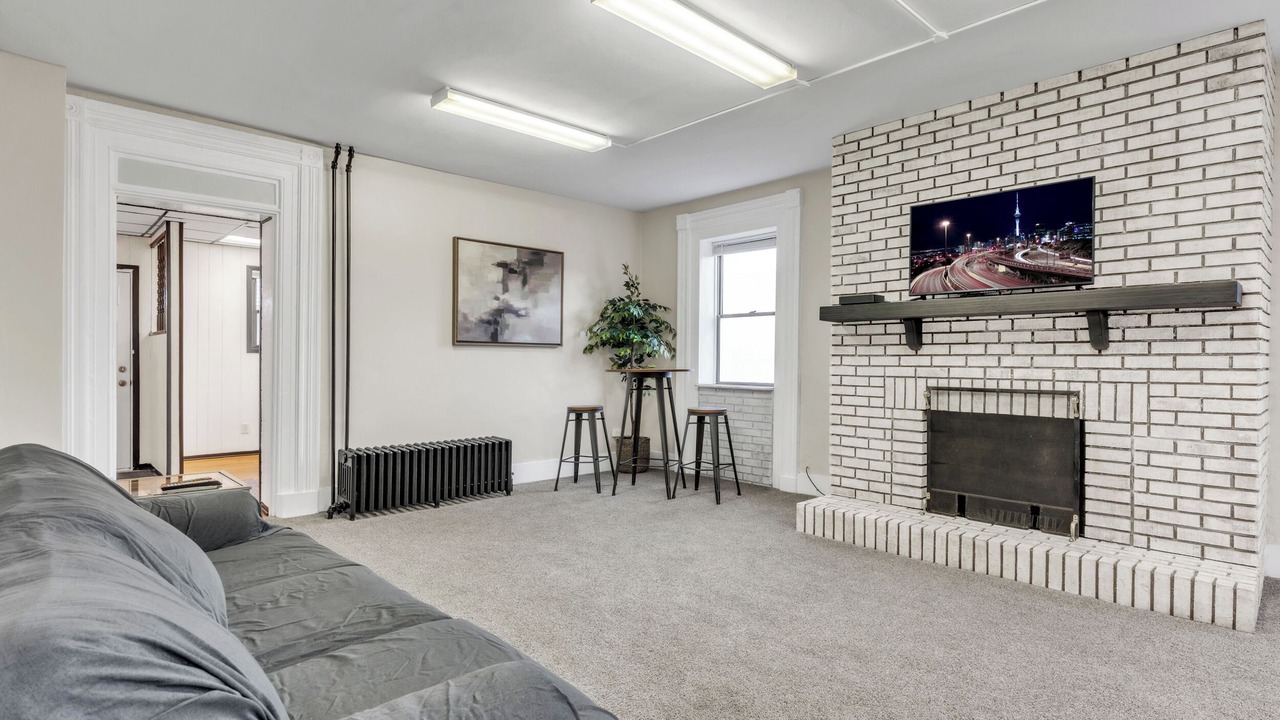 Photo of Livingroom in Coraopolis