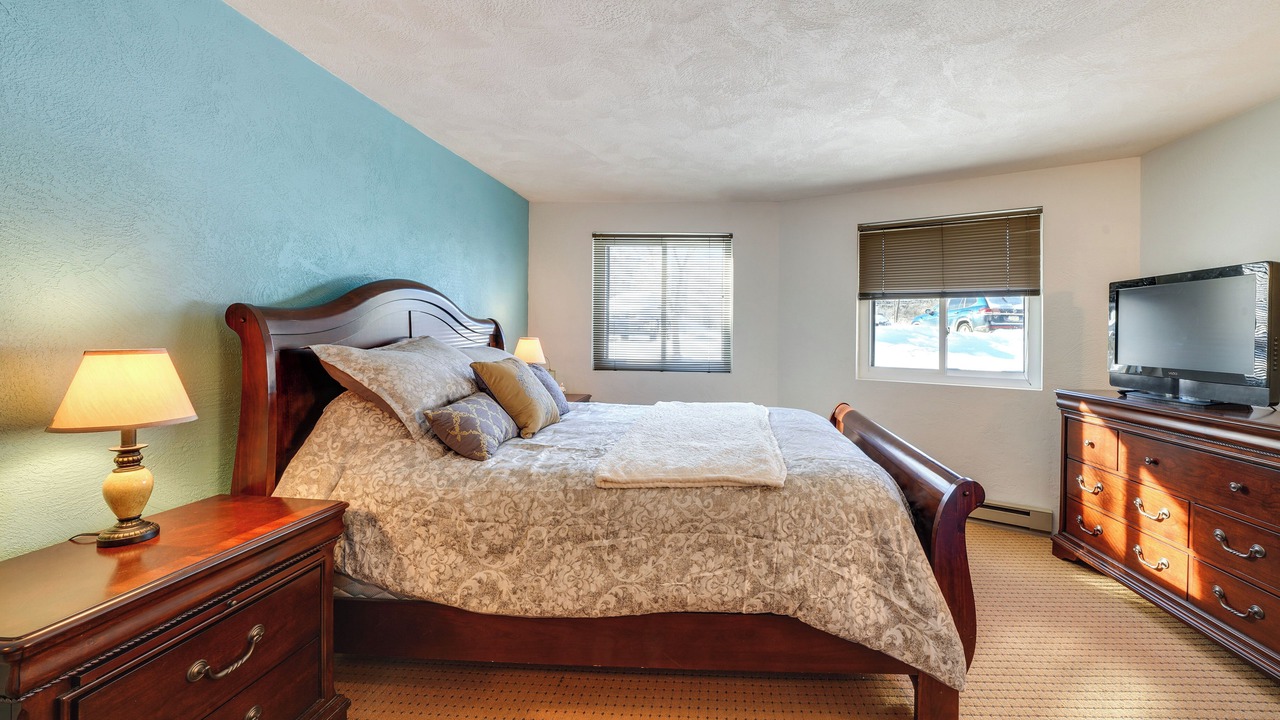 Photo of Bedroom in Hidden Valley