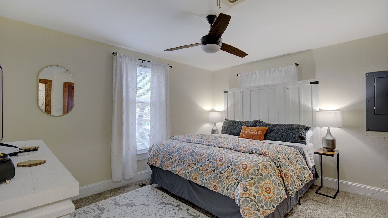 Photo of Bedroom in Schley