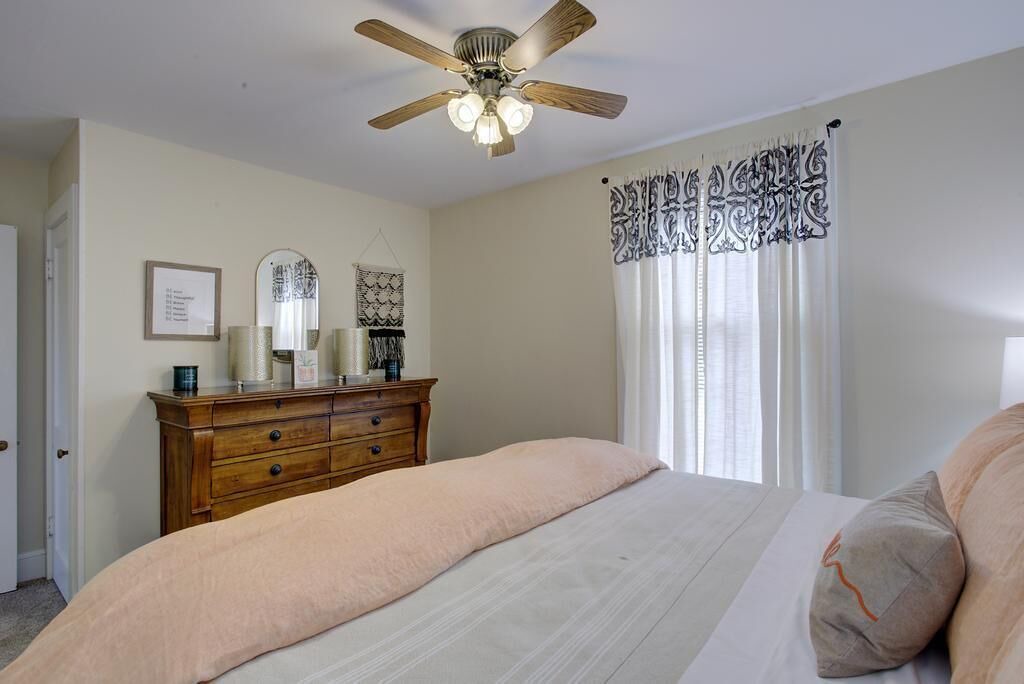 Photo of Bedroom in Schley