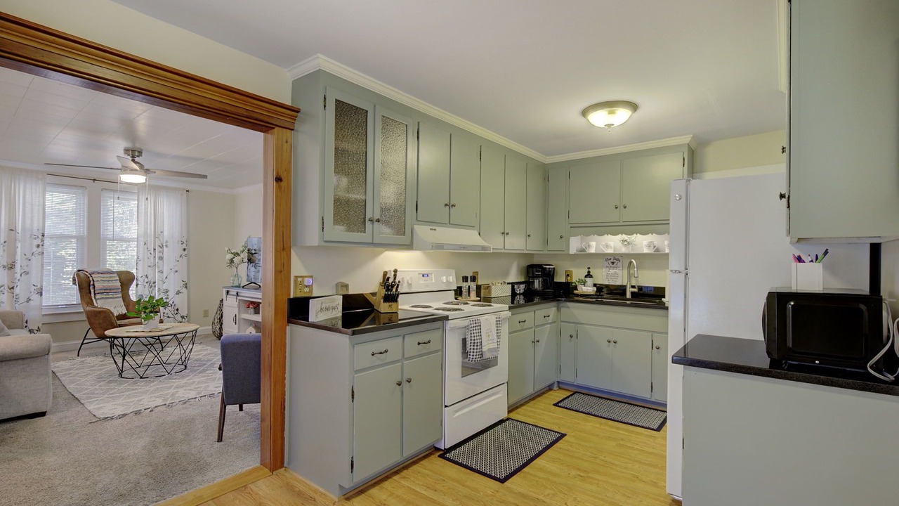 Photo of Kitchen in Schley