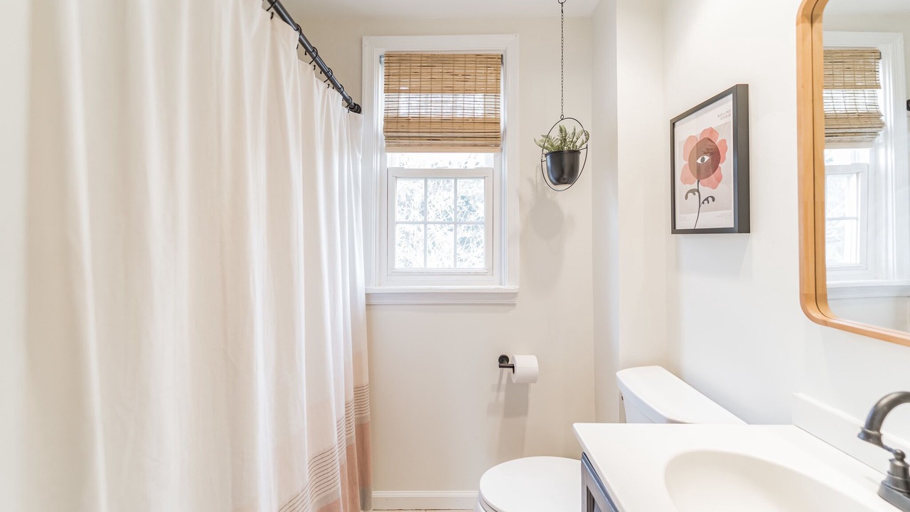 Photo of Bathroom in Roxborough-Manayunk