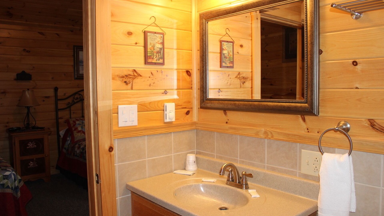Photo of Bathroom in Flintstone