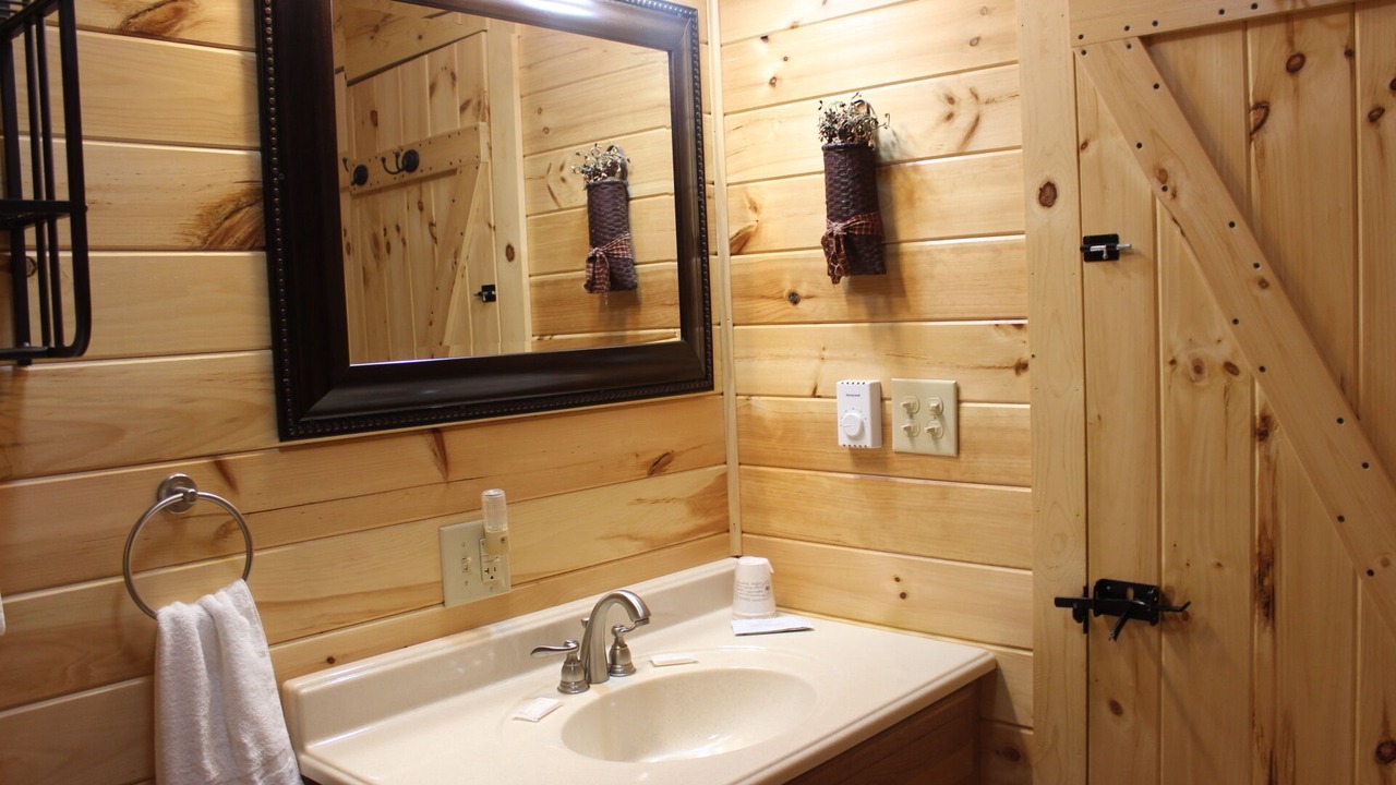 Photo of Bathroom in Flintstone