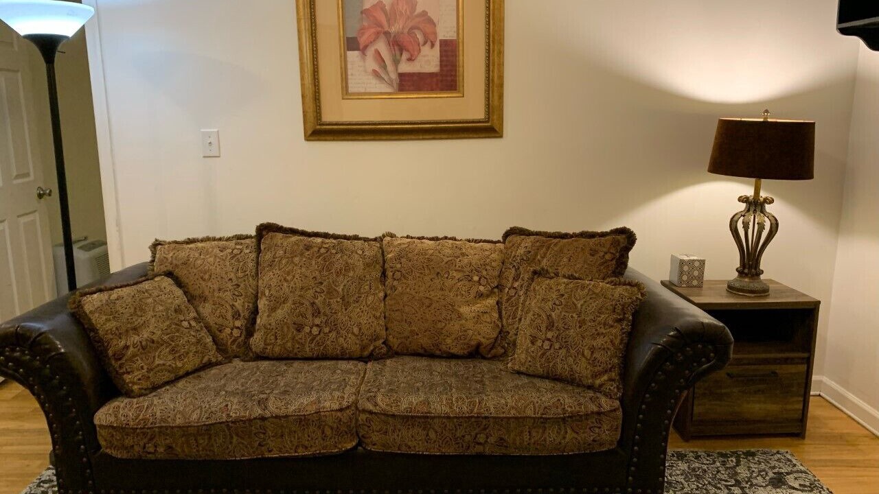 Photo of Livingroom in Oldhams