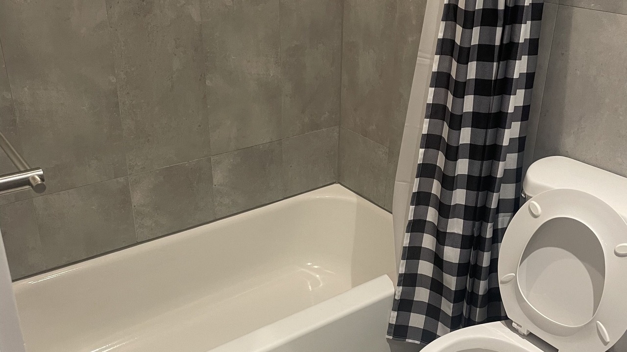 Photo of Bathroom in North Philadelphia East