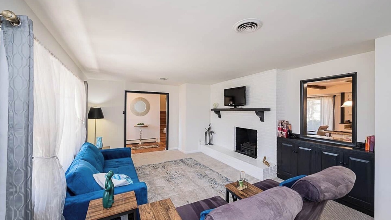 Photo of Livingroom in Reisterstown