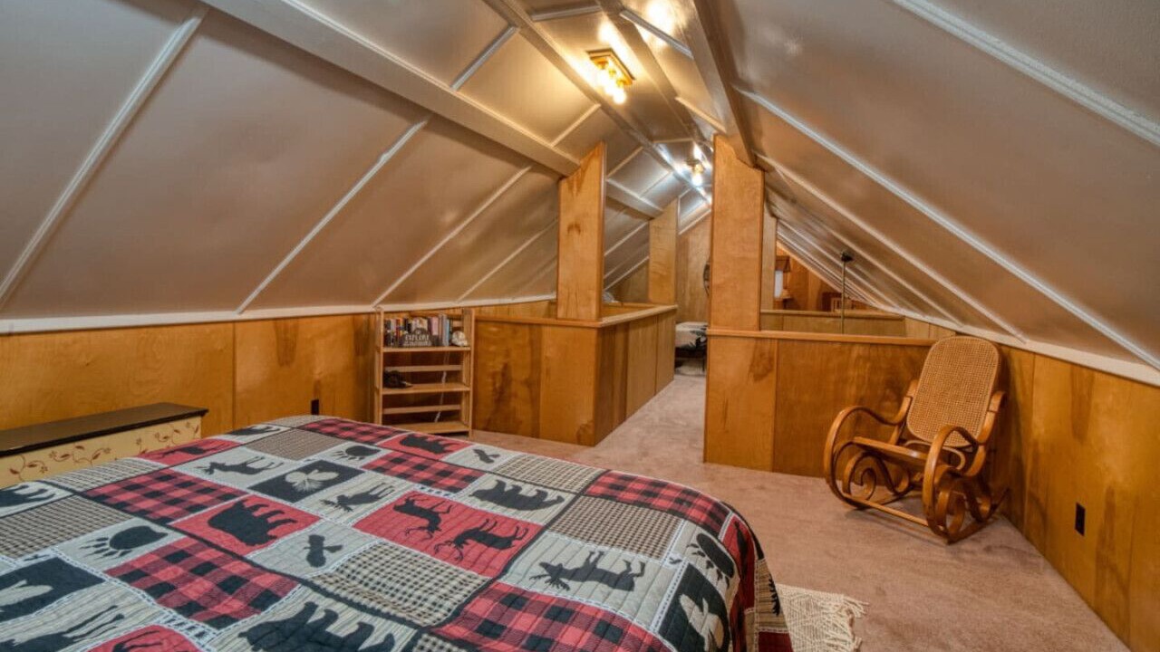 Photo of Bedroom in Island Park