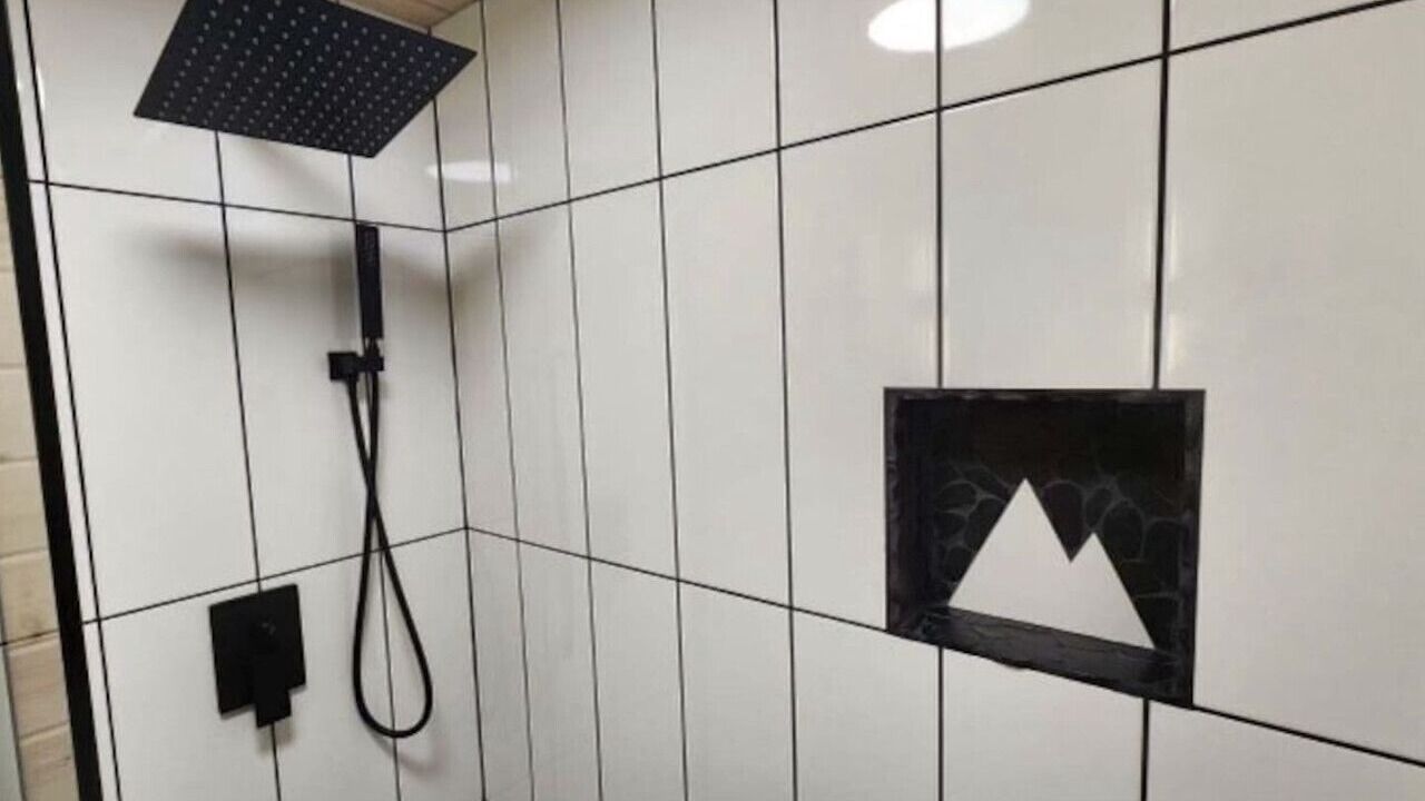 Photo of Bathroom in Island Park