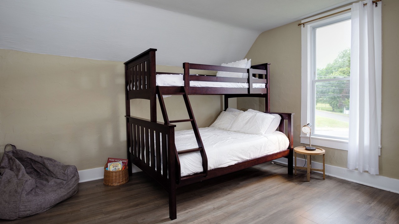 Photo of Bedroom in Mansfield