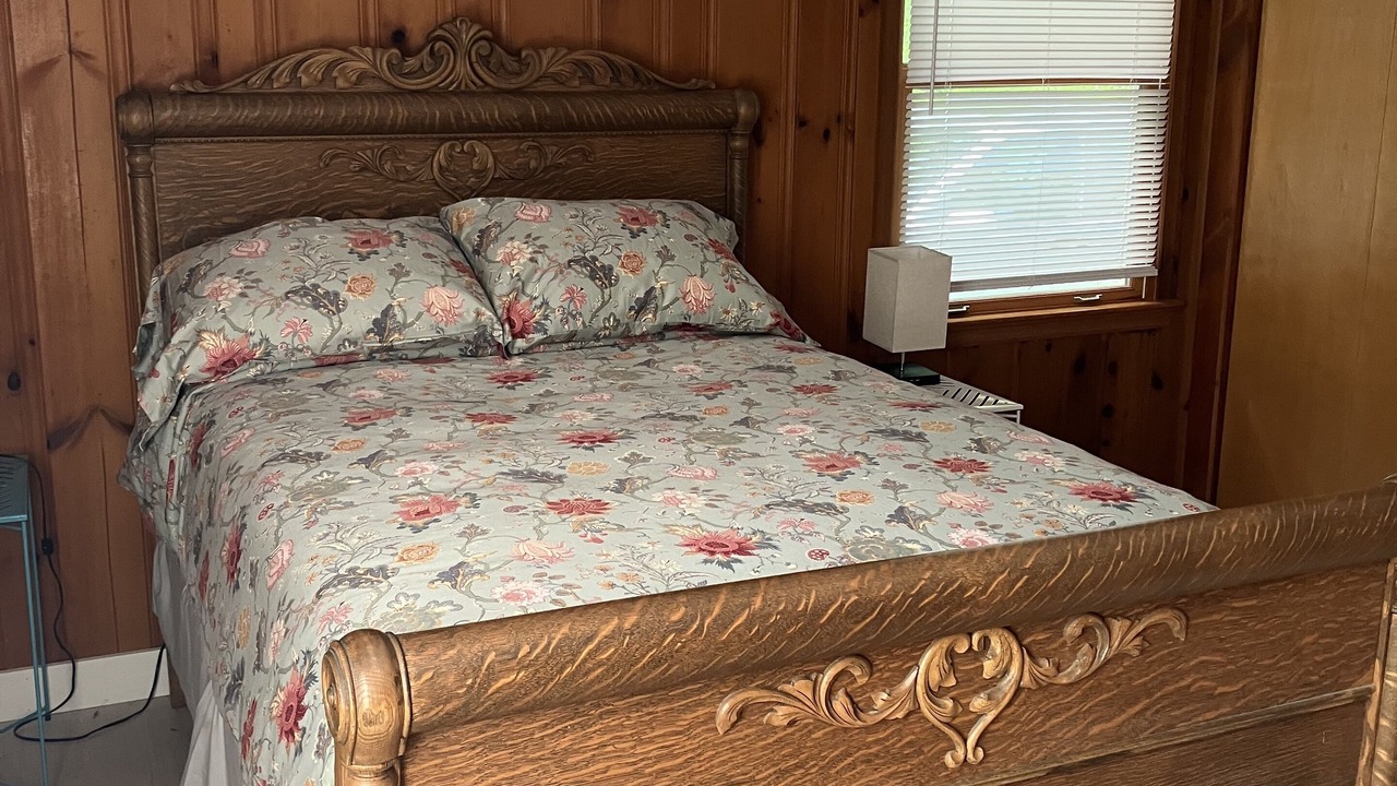 Photo of Bedroom in Woxall