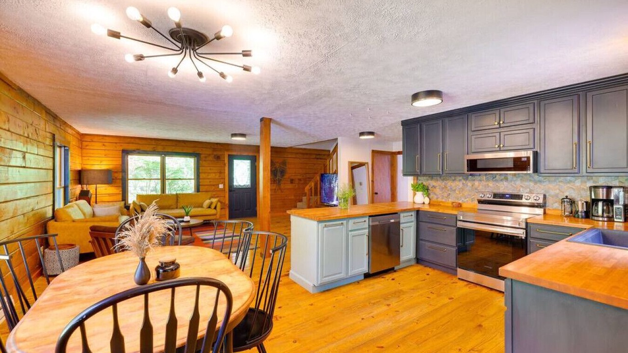 Photo of Kitchen in Canadensis