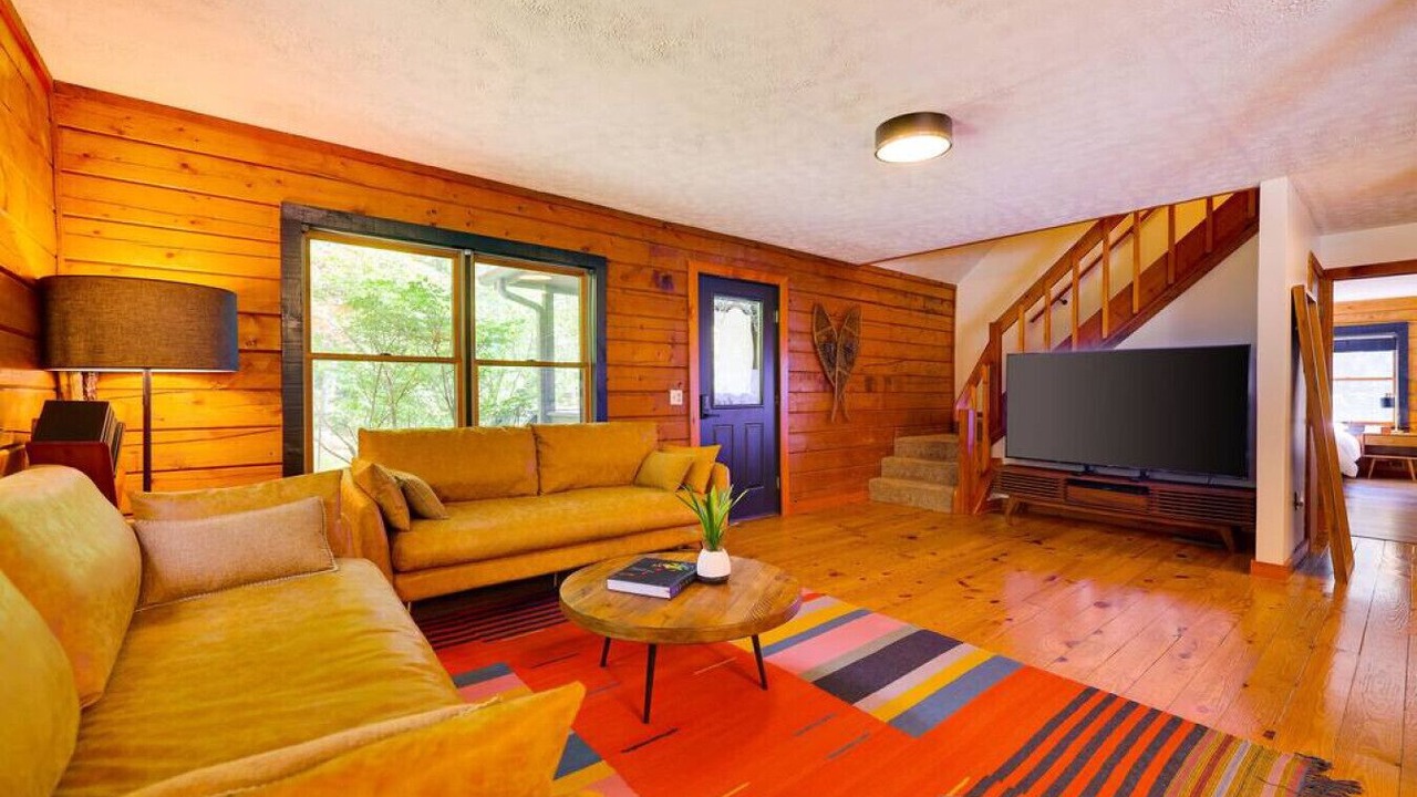 Photo of Livingroom in Canadensis