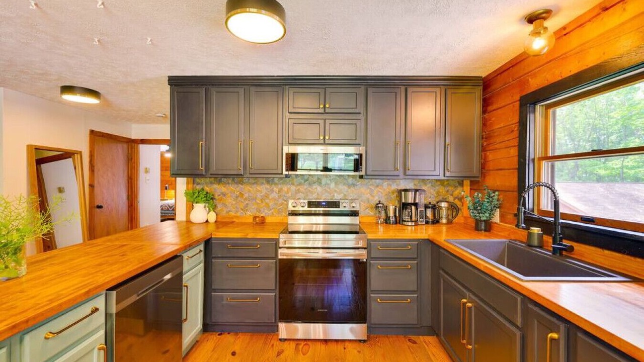 Photo of Kitchen in Canadensis