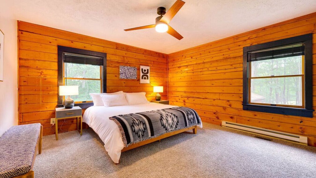 Photo of Bedroom in Canadensis