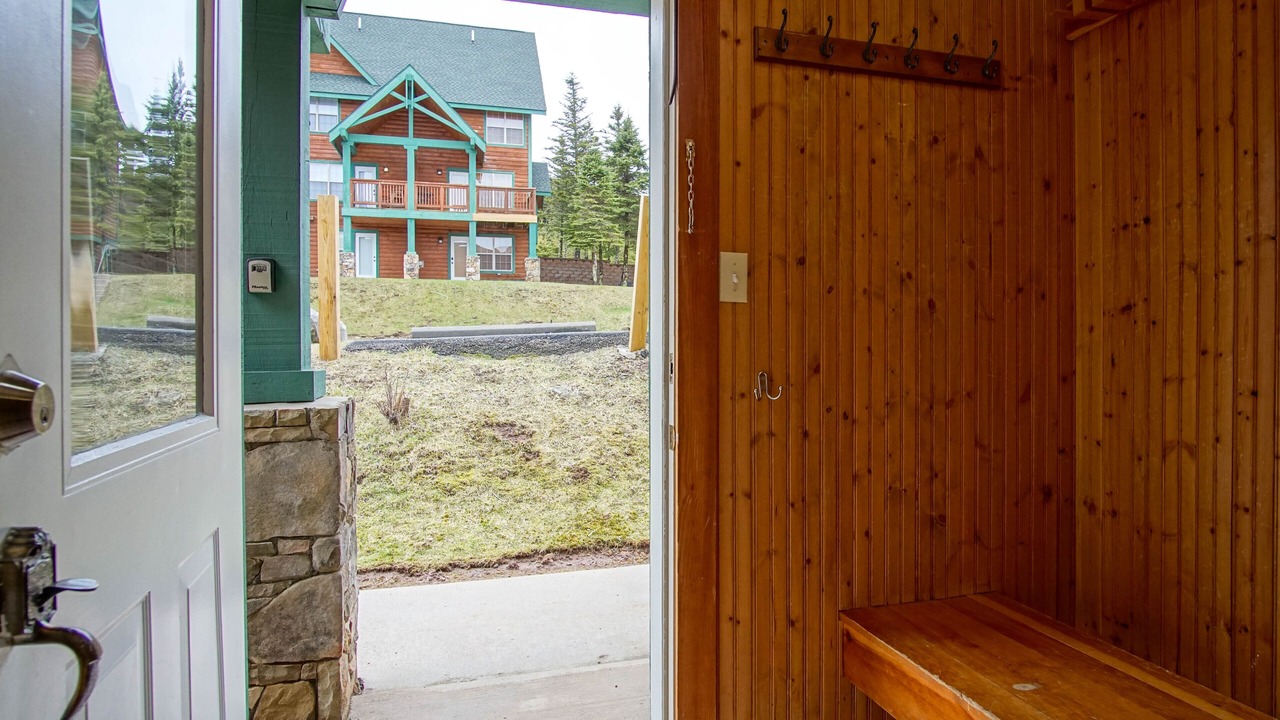 Photo of Others in Snowshoe