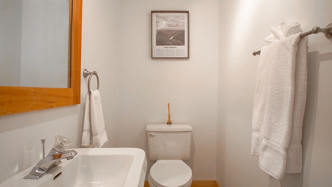 Photo of Bedroom in Snowshoe