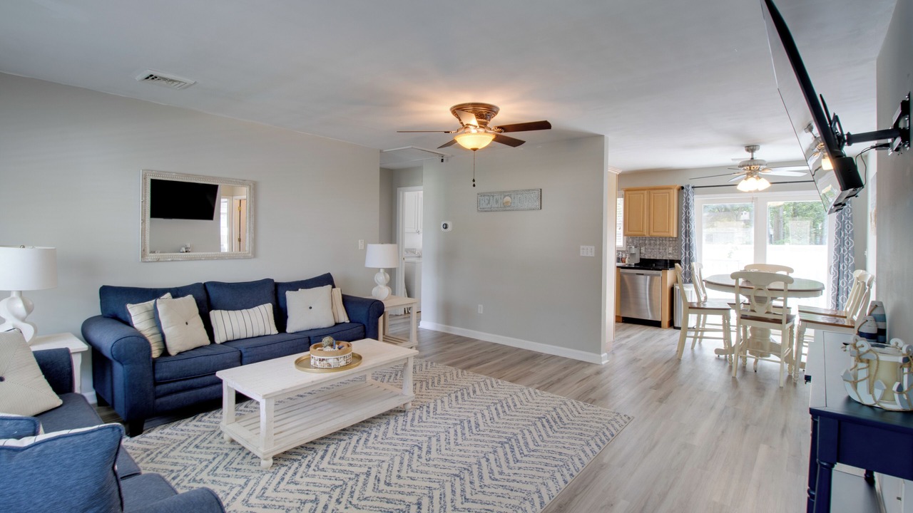 Photo of Livingroom in Somers Point