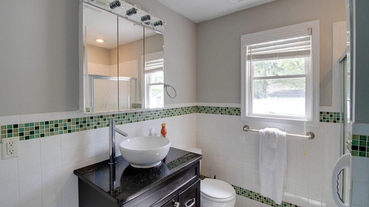 Photo of Bathroom in Somers Point