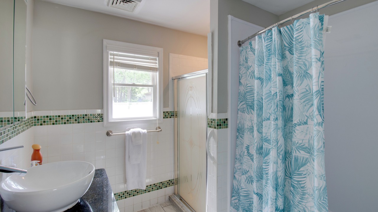 Photo of Bathroom in Somers Point