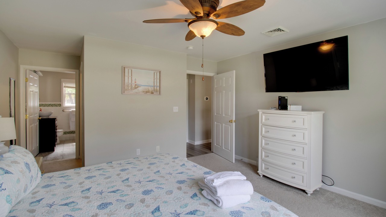 Photo of Bedroom in Somers Point
