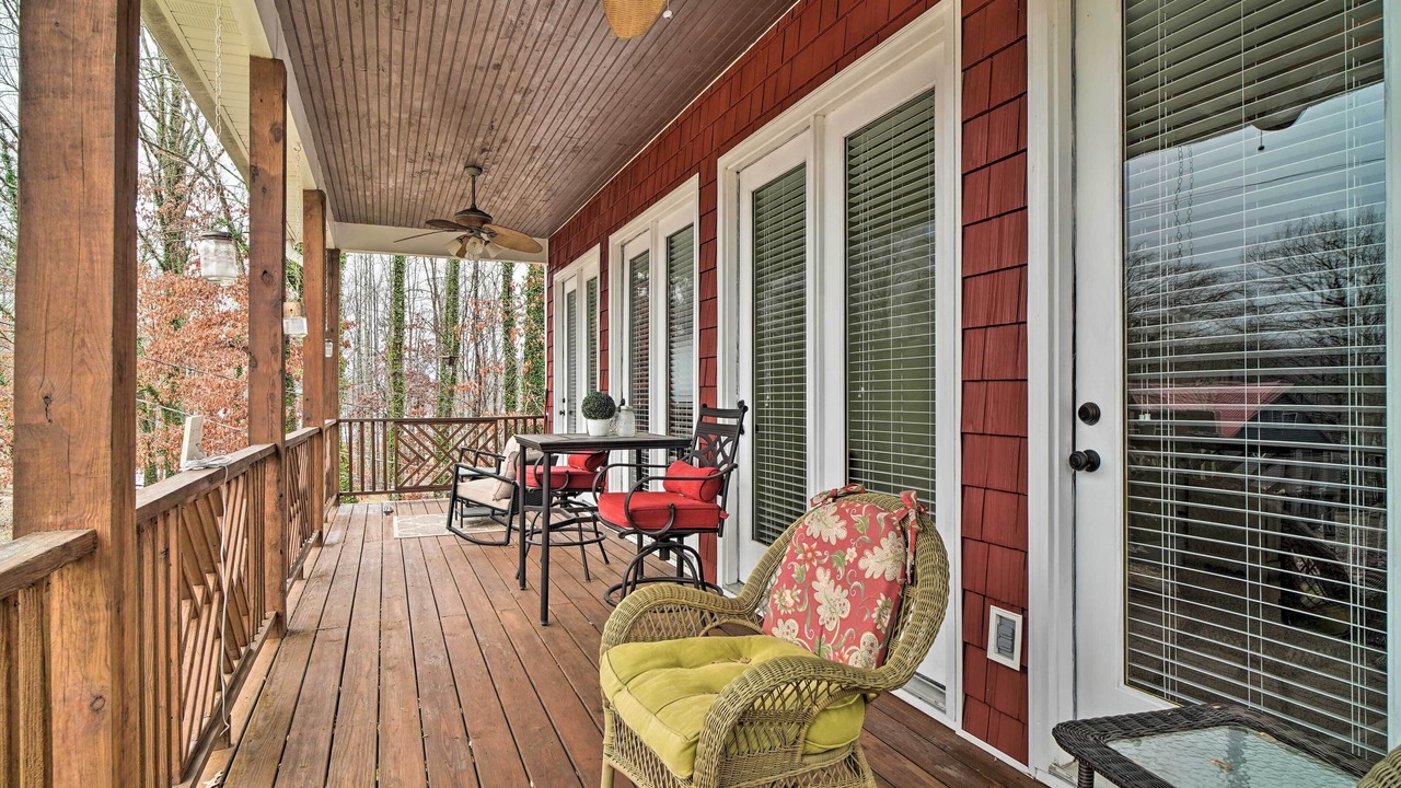Photo of Patio Balcony in Sharps Chapel