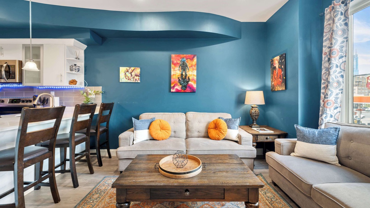 Photo of Livingroom in West Poplar