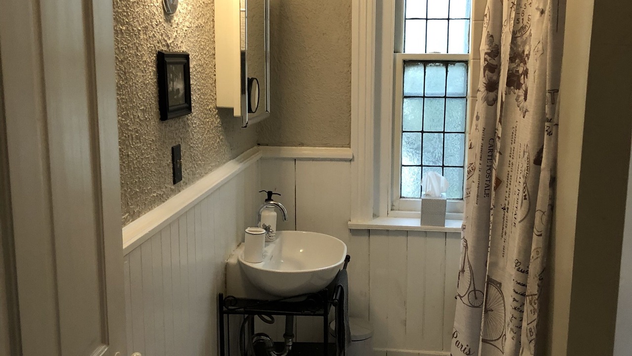 Photo of Bathroom in Bethlehem
