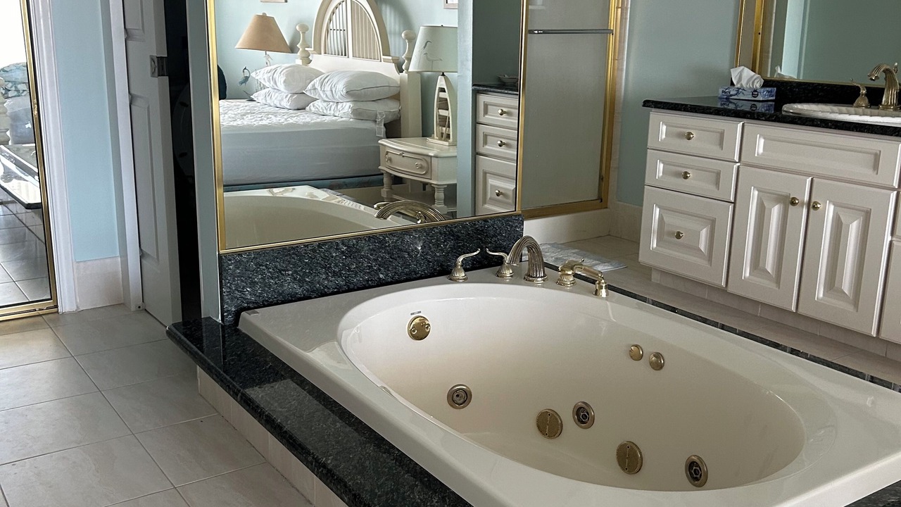 Photo of Bathroom in Diamond Beach