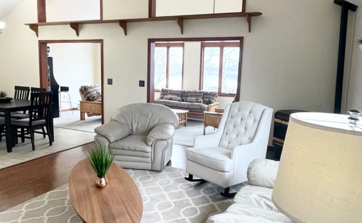 Photo of Livingroom in Middle River