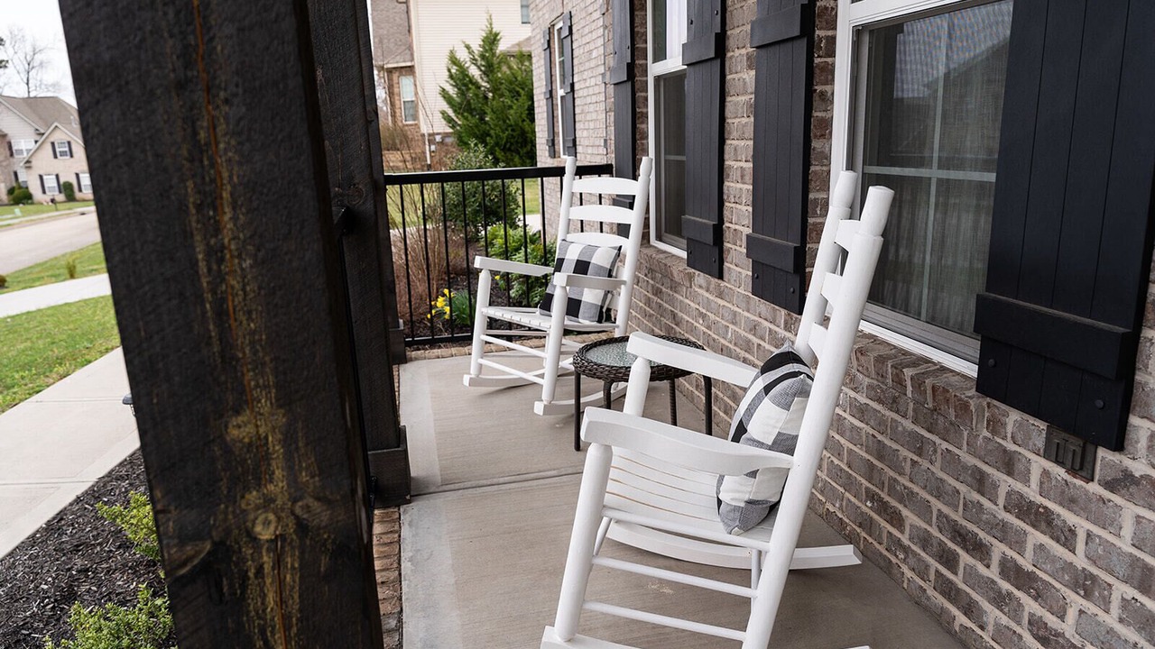 Photo of Patio Balcony in Ashley Oaks