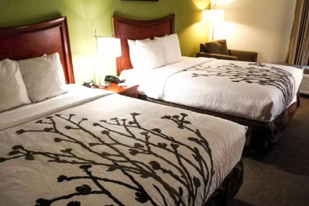 Photo of Bedroom in Laurel
