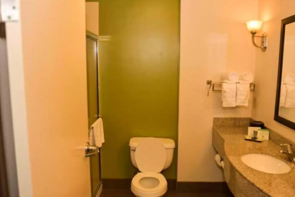 Photo of Bathroom in Laurel