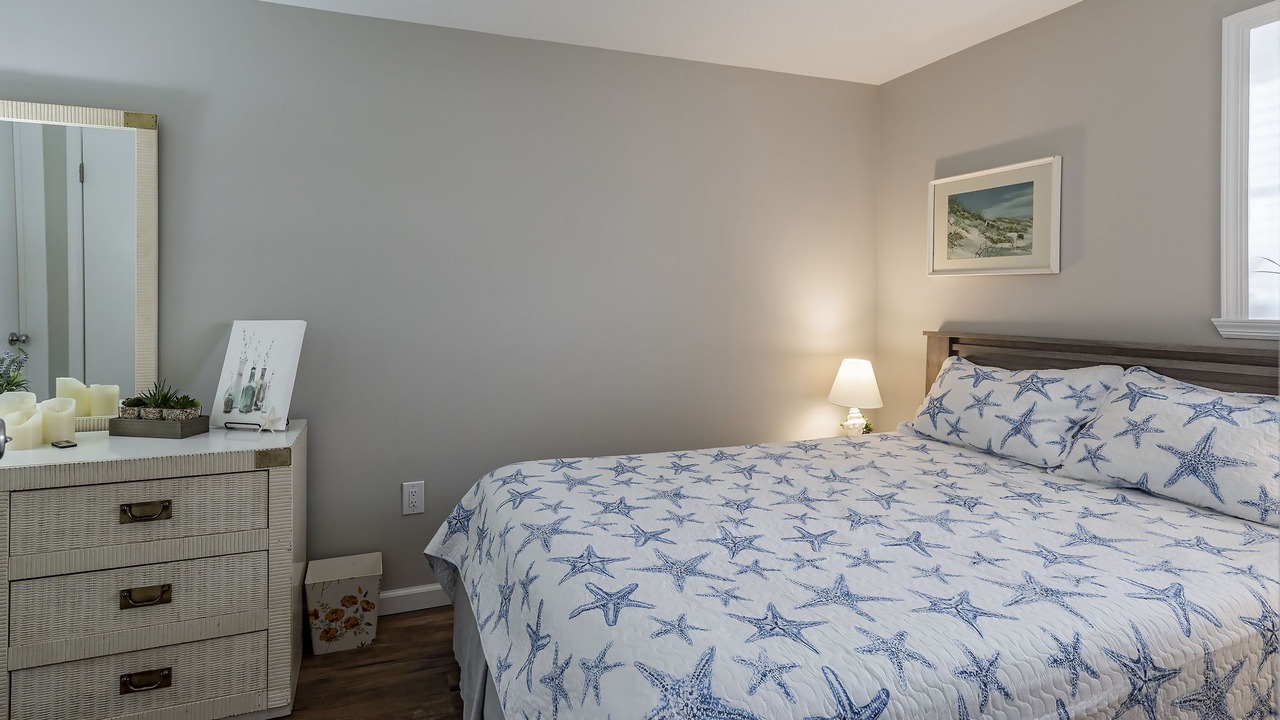 Photo of Bedroom in Beach Haven