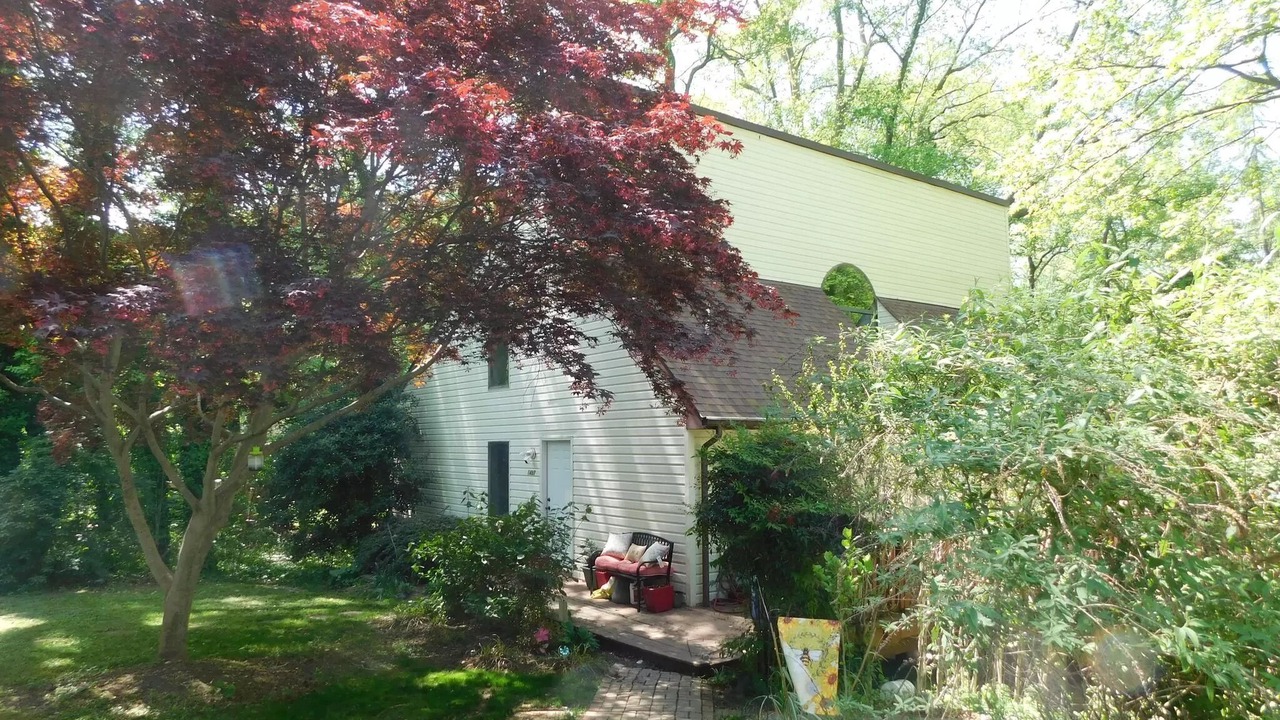 Photo of Patio Balcony in Calvert Beach-Long Beach