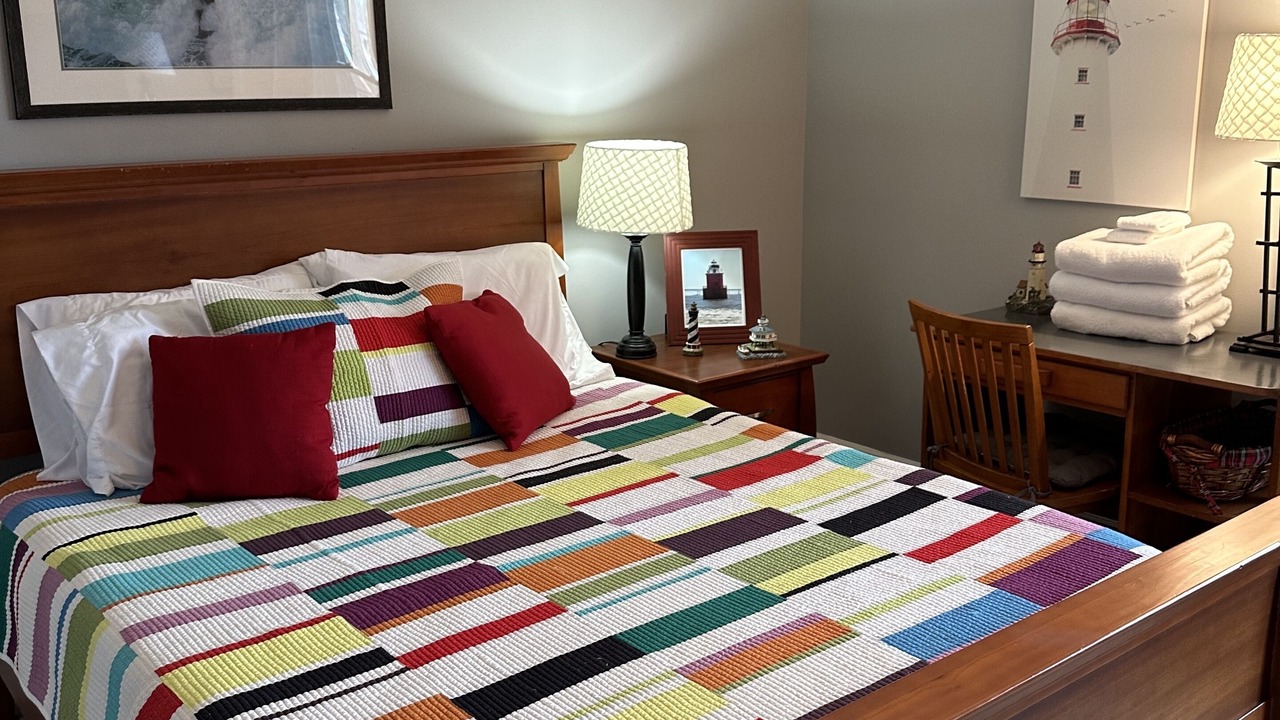 Photo of Bedroom in Deale