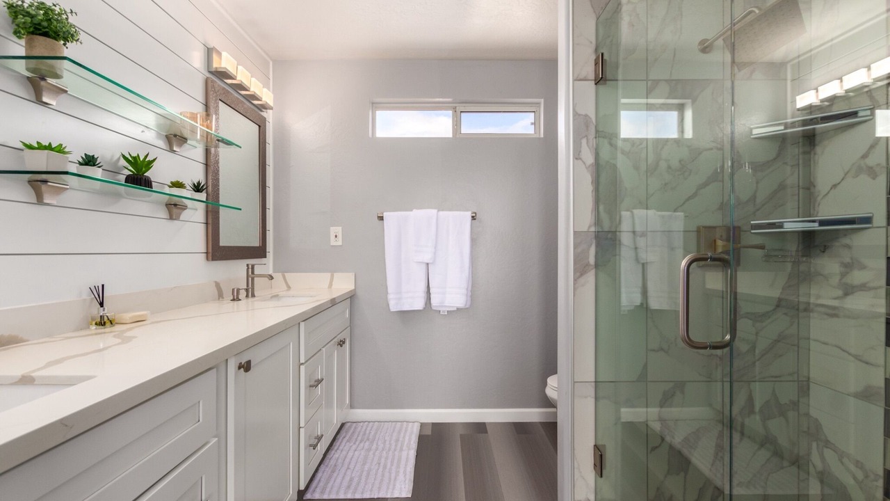 Photo of Bathroom in Superstition Springs