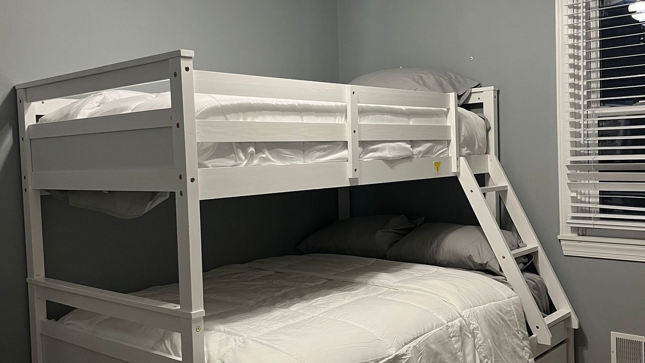 Photo of Bedroom in Bayville