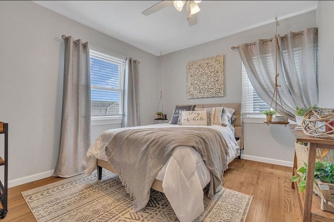 Photo of Bedroom in Bayville