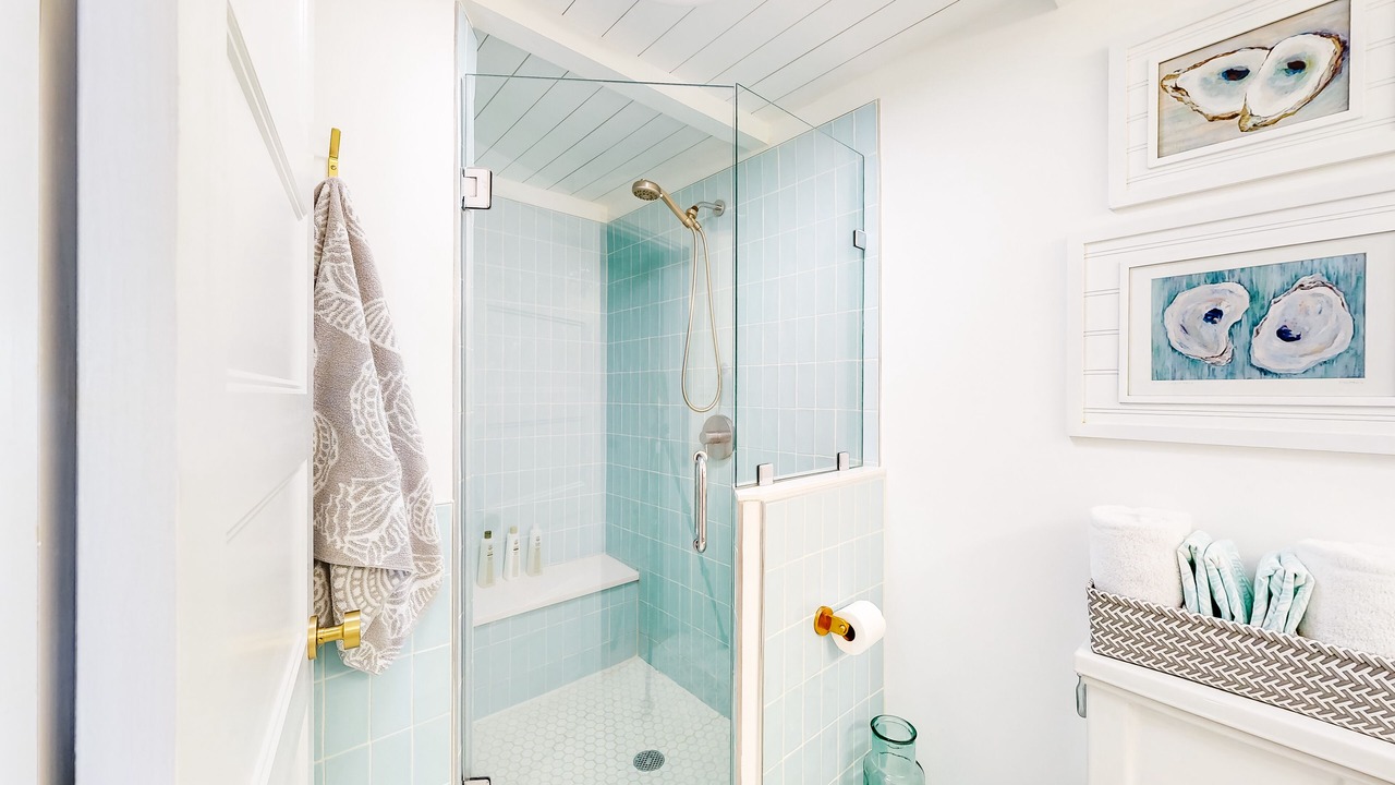 Photo of Bathroom in Midtown Ocean City